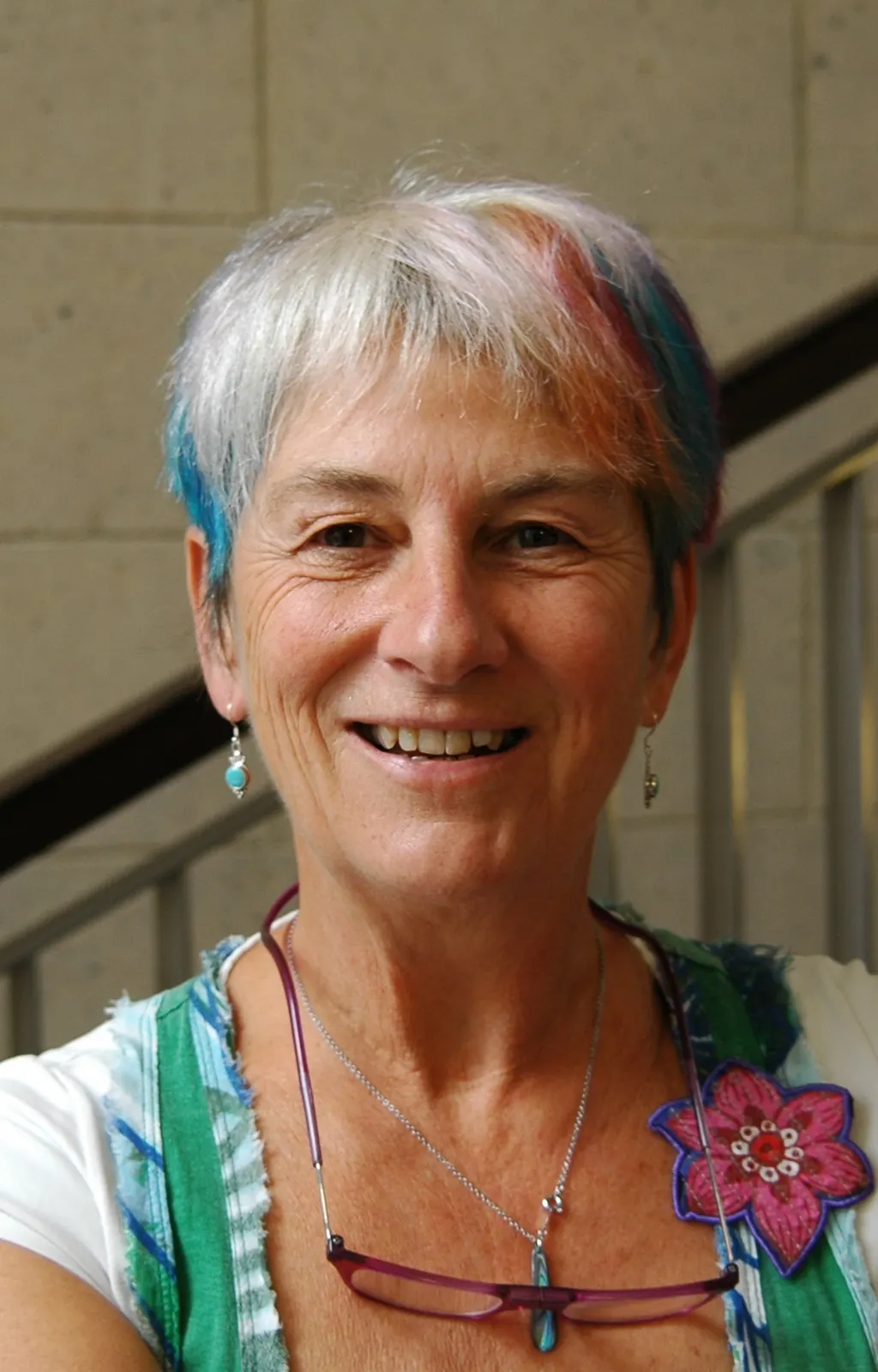 Documentary photograph of Susan Blackmore at Cologne Conference Futures, Wallraf-Richartz-Museum, 6 October 2014. Creator: StagiaireMGIMO. CC BY-SA 4.0. Original: https://commons.wikimedia.org/wiki/File:Susan_Blackmore_(2014).jpg. Attribution: “StagiaireMGIMO, CC BY-SA 4.0, via Wikimedia Commons.” No edits.