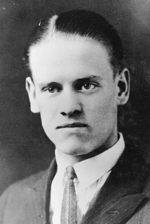 Філо Фарнсворт на фото з щорічника 1924 року; портрет, не демонстрація 1927 / Philo Farnsworth in a 1924 yearbook photograph; a portrait, not the 1927 demonstration.