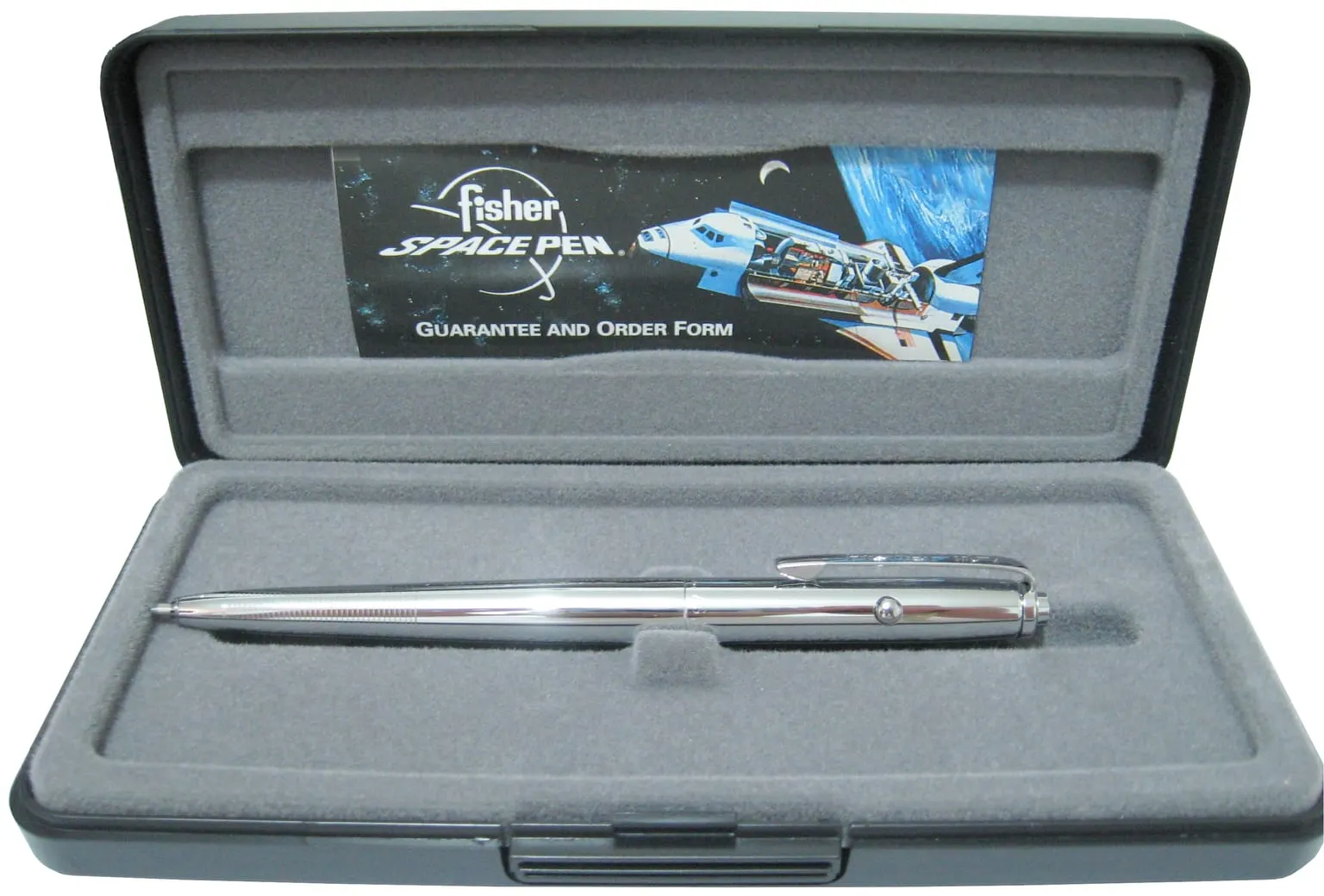 оптимізовано з `media/ag7-space-pen.jpg`: 1536×1040 px (половина початкової ширини й висоти), JPEG quality 82.