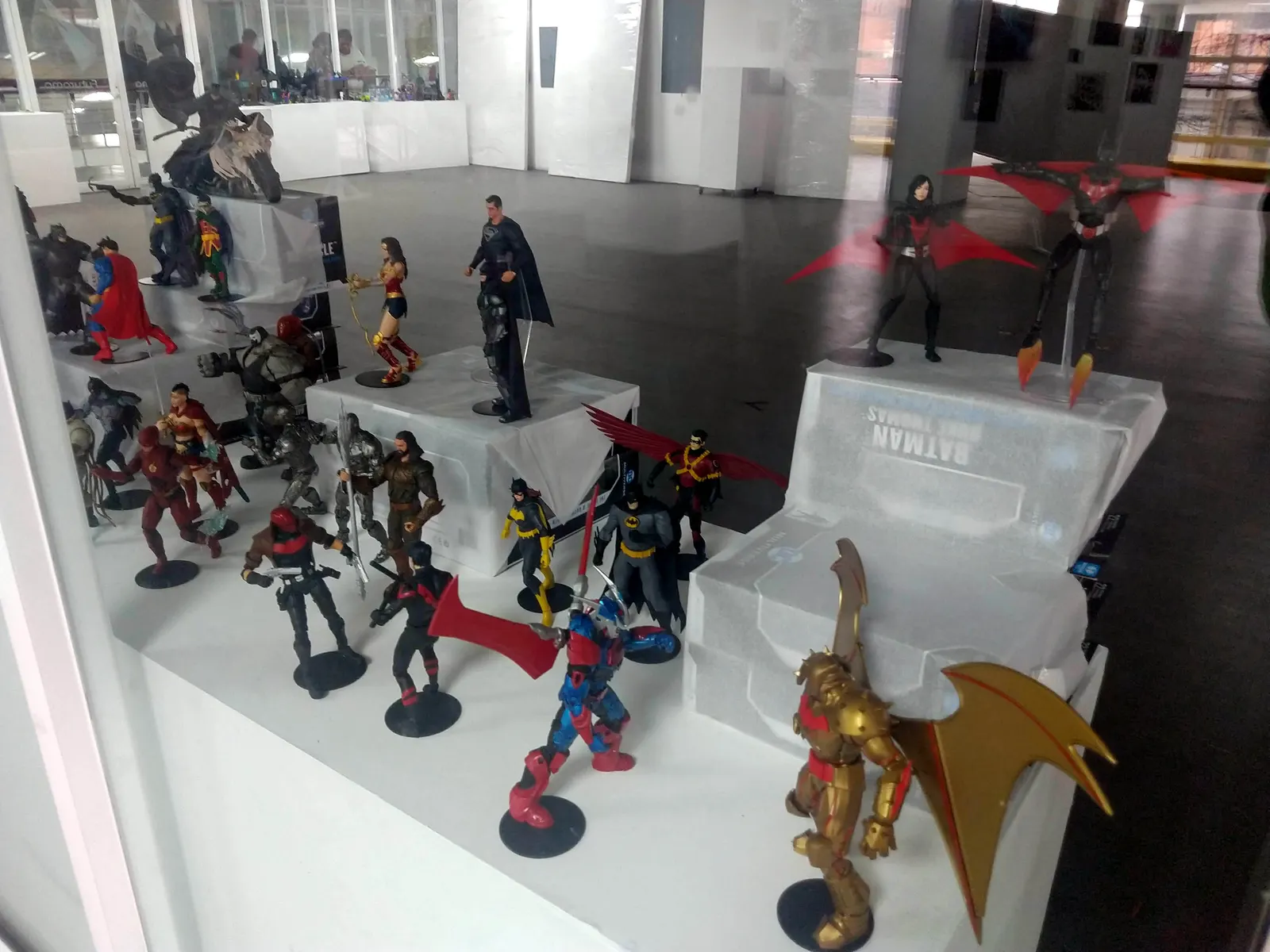 Batman and other superhero figures displayed at an exhibition in Centro Futurama; contextual, not Brad Ladner’s collection. Photographer PetrohsW, Wikimedia Commons, https://commons.wikimedia.org/wiki/File:ExpoBatman20220917_ohs19.jpg; CC BY-SA 4.0 (https://creativecommons.org/licenses/by-sa/4.0/). Attribution: PetrohsW, “ExpoBatman20220917 ohs19,” CC BY-SA 4.0, via Wikimedia Commons. Original file, no edits; checked 2026-10-18.