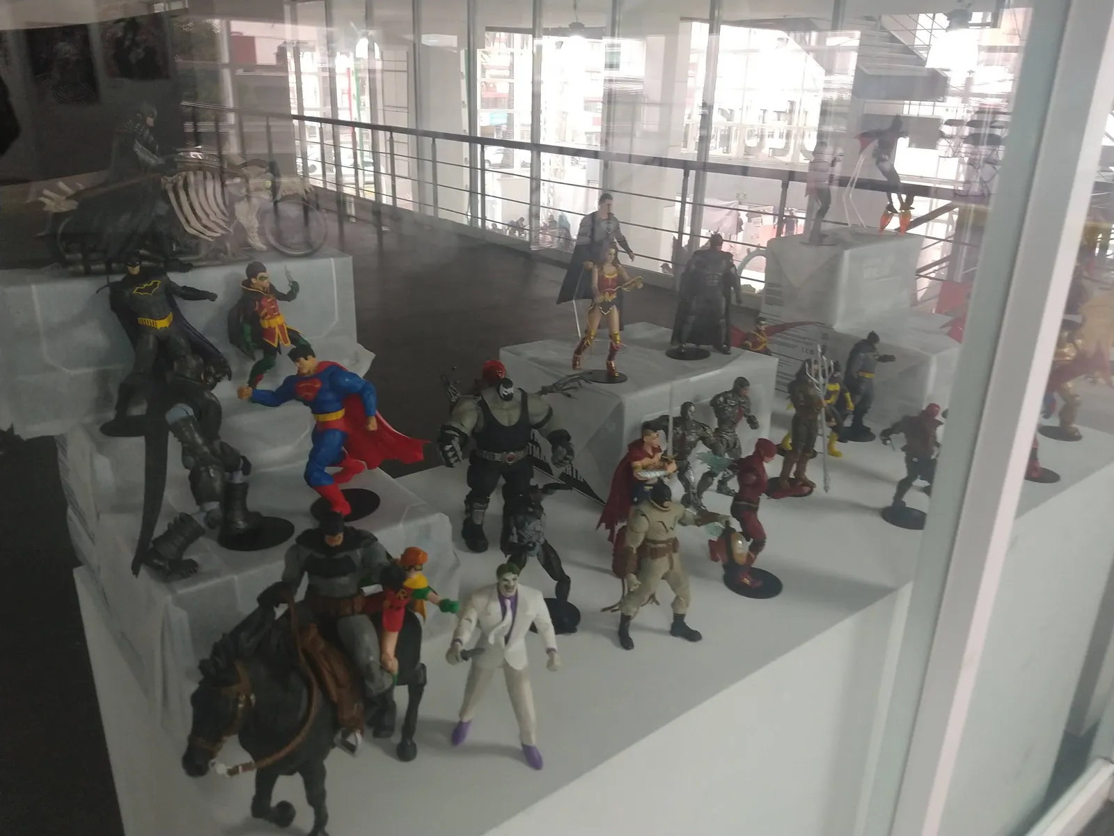 Batman and other superhero figures displayed at the same exhibition, a distinct view; contextual, not Brad Ladner’s collection. Photographer PetrohsW, Wikimedia Commons, https://commons.wikimedia.org/wiki/File:ExpoBatman20220917_ohs20.jpg; CC BY-SA 4.0 (https://creativecommons.org/licenses/by-sa/4.0/). Attribution: PetrohsW, “ExpoBatman20220917 ohs20,” CC BY-SA 4.0, via Wikimedia Commons. Original file, no edits; checked 2026-10-18.