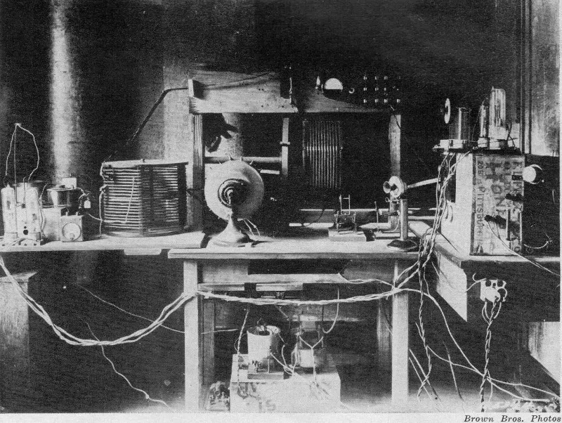 Documentary photograph of Frank Conrad’s experimental radio station 8XK in 1920. Source: https://commons.wikimedia.org/wiki/File:Frank_Conrad_radio_station_8XK_1920.jpg. Public domain in the United States; unchanged.