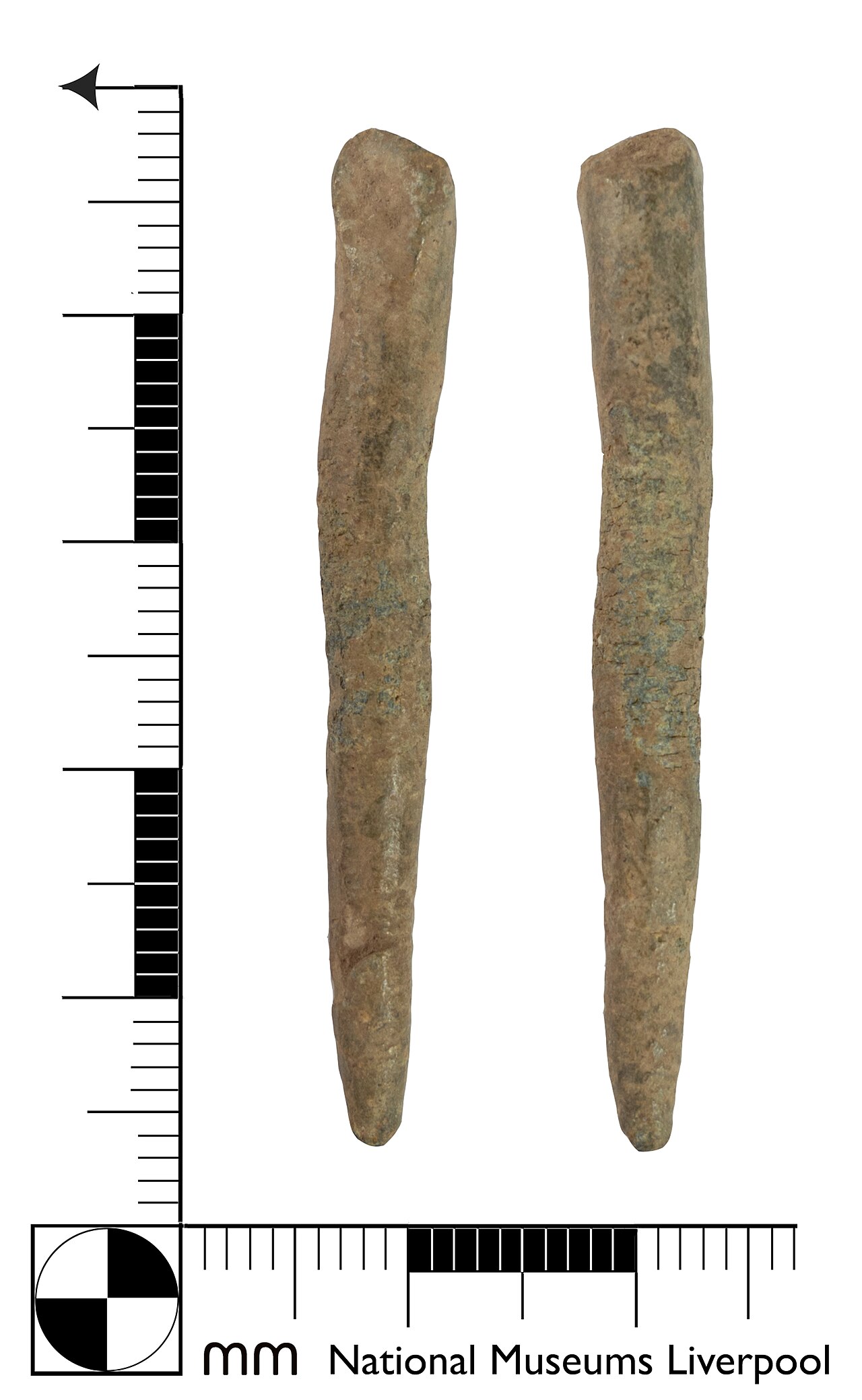 post-medieval lead pencil, tentatively identified as such, photographed by Heather Beeton for National Museums Liverpool, Wikimedia Commons, CC BY-SA 4.0. [Source](https://commons.wikimedia.org/wiki/File:Post_medieval_lead_pencil_(FindID_1029454).jpg). Visually checked. The collection describes it as a possible pencil dated 1500–1700.
